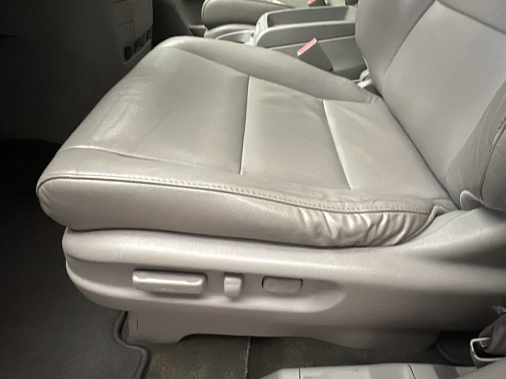 Used 2014 Honda Odyssey EX-L image 10