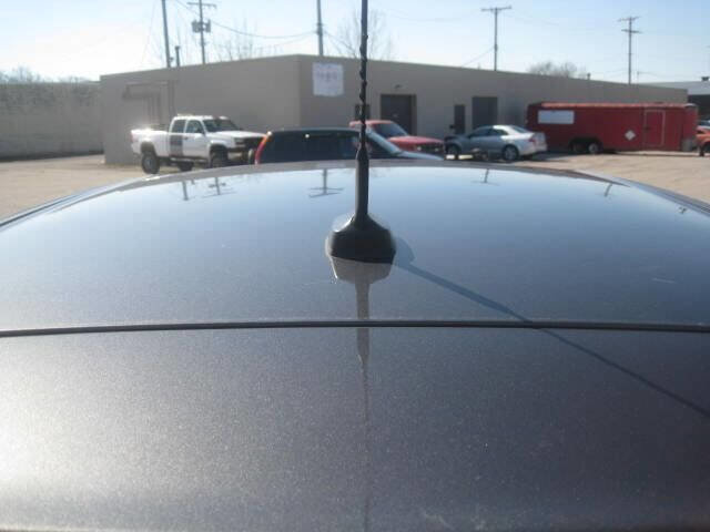 Used 2016 Ford Escape SE w/ SE Cold Weather Package image 10