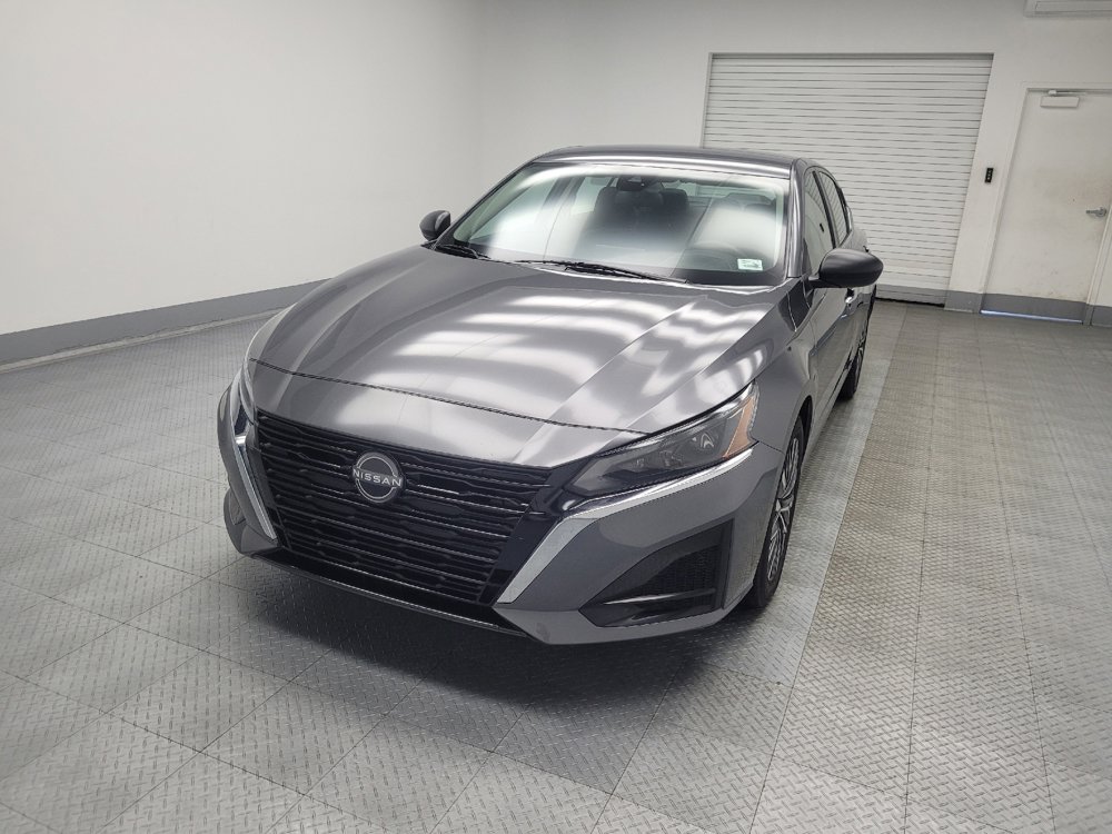 Used 2024 Nissan Altima 2.5 SV image 15