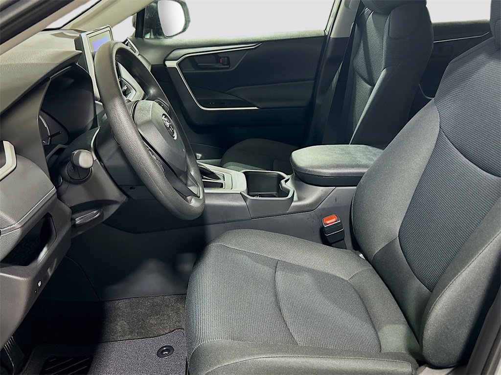 New 2025 Toyota RAV4 LE image 19