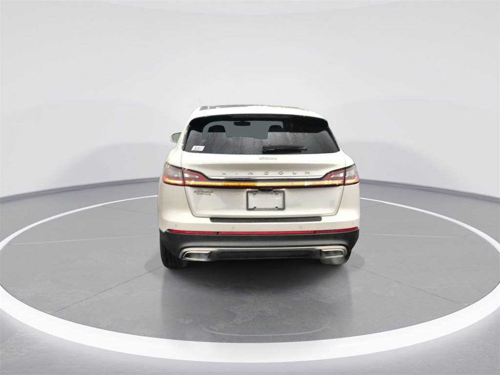 Used 2022 Lincoln Nautilus Reserve image 7