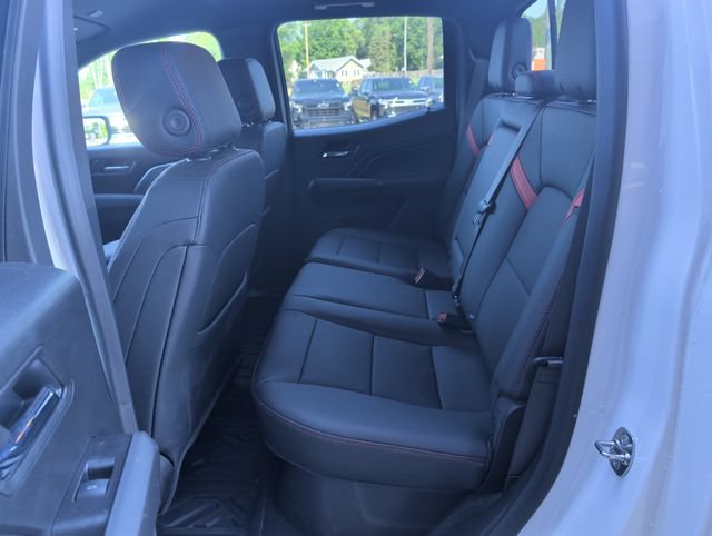 Used 2026 Chevrolet Colorado Z71 AWD/4WD image 23