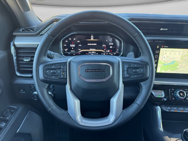 Used 2025 GMC Sierra 1500 Denali w/ Technology Package AWD/4WD image 12