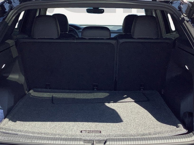 New 2026 Volkswagen Atlas Cross Sport SE image 14