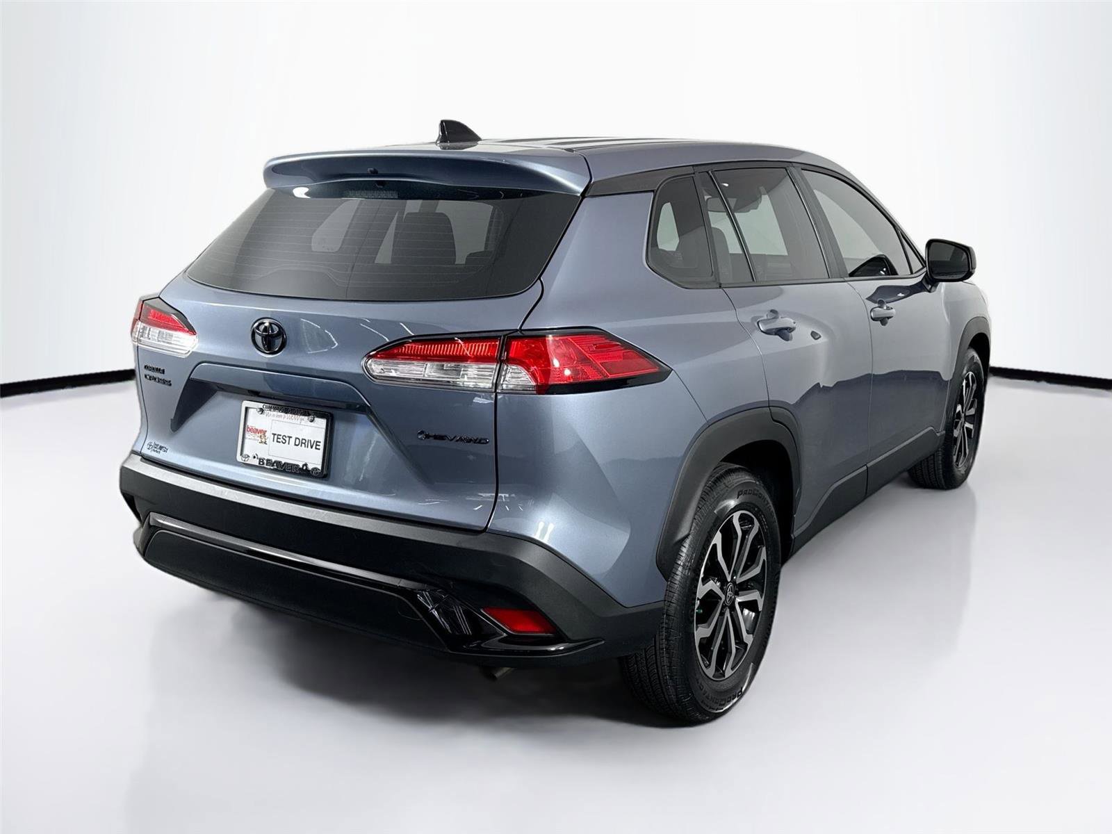 Used 2025 Toyota Corolla Cross AWD Hybrid image 2