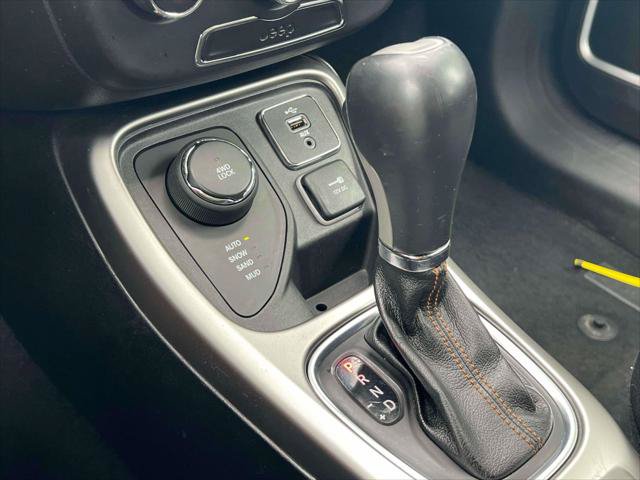 Certified 2018 Jeep Compass Latitude AWD/4WD image 10