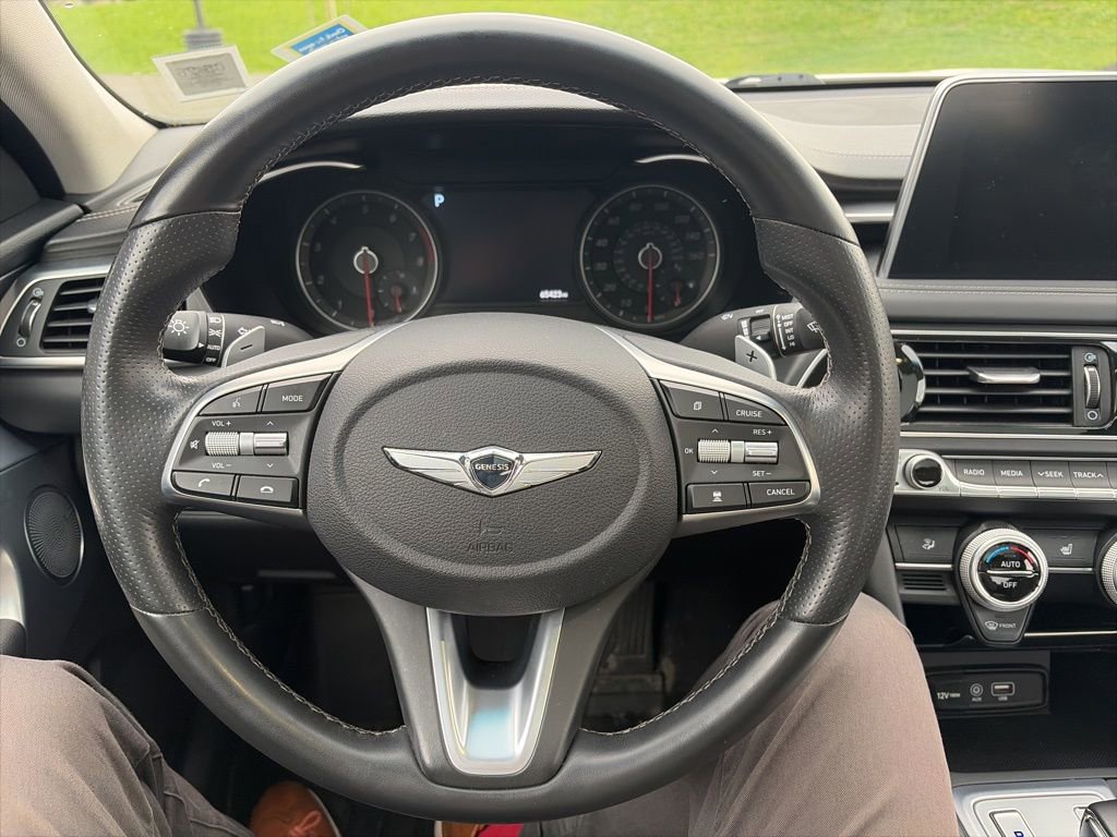 Used 2020 Genesis G70 2.0T w/ Elite Package image 5
