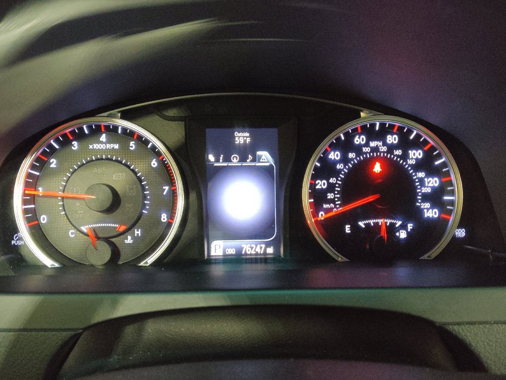 Used 2015 Toyota Camry XSE w/ Moonroof Package image 23