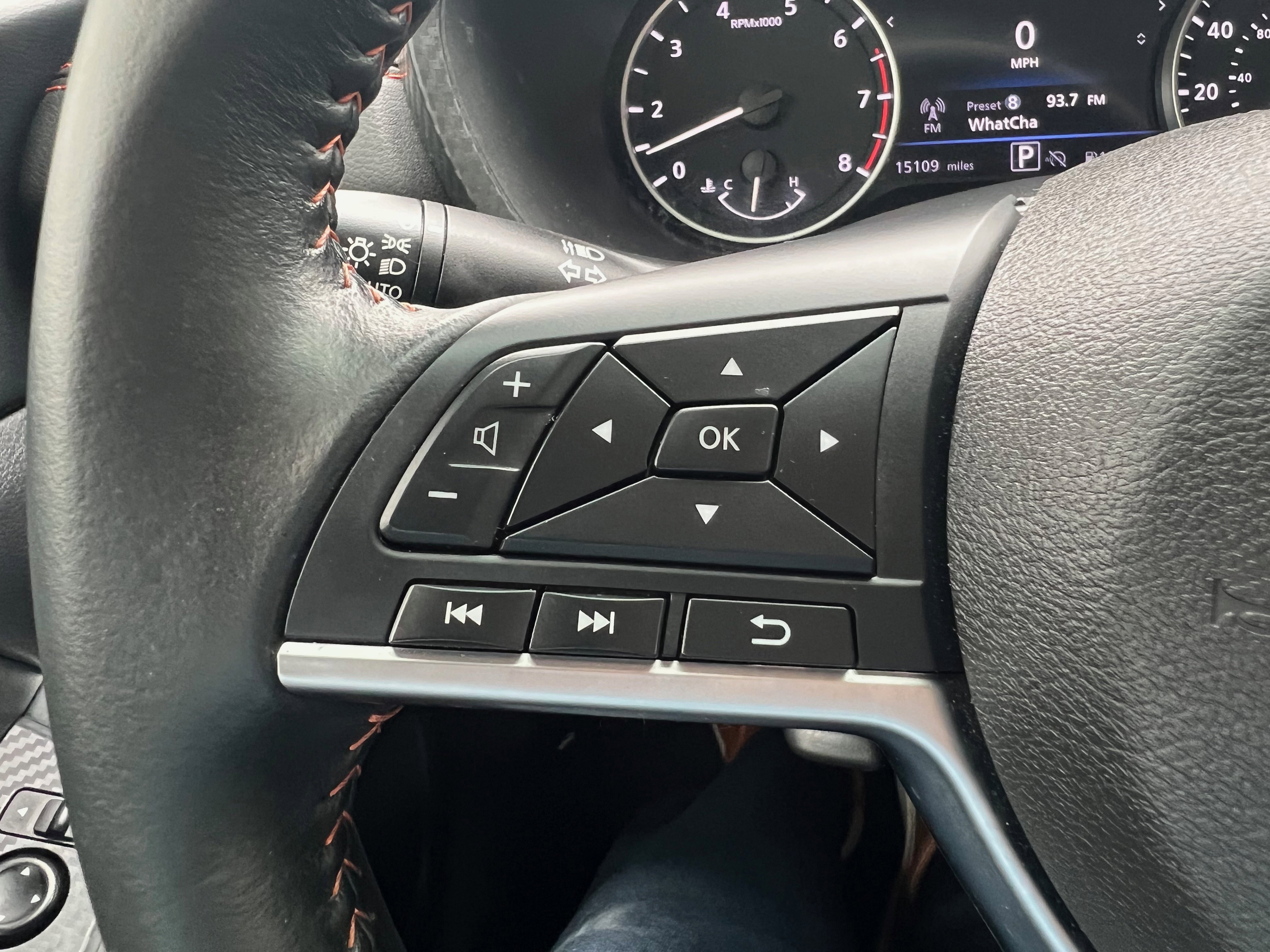 Used 2024 Nissan Sentra SR FWD image 16