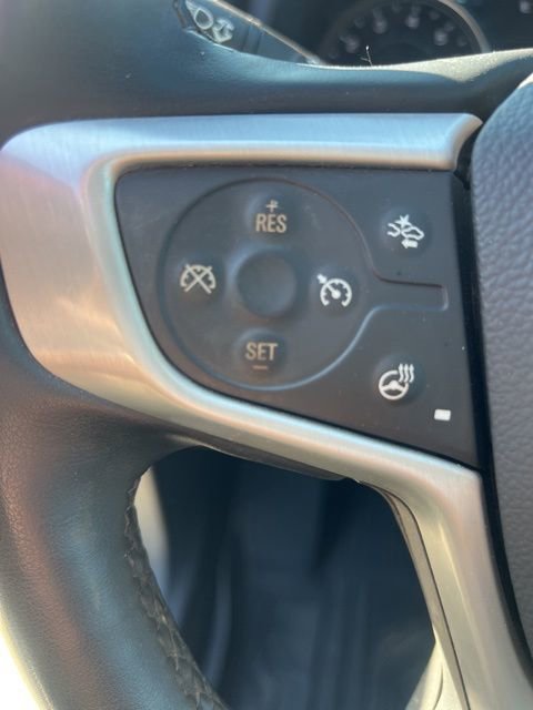 Used 2023 GMC Terrain SLT image 12