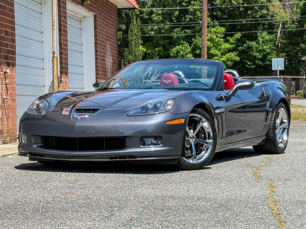 Used 2012 Chevrolet Corvette Grand Sport w/ 3LT Preferred Equipment Group RWD image 11