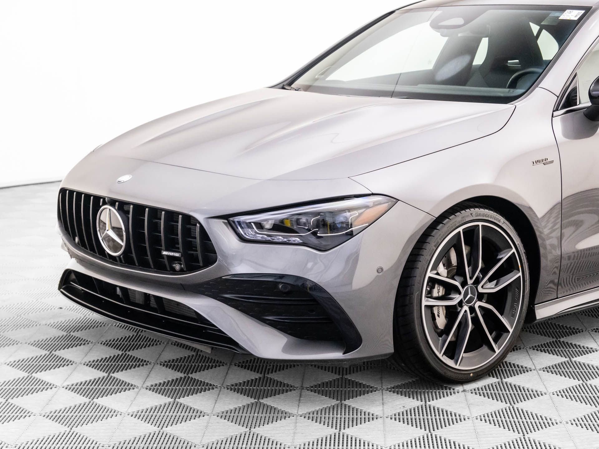 Used 2025 Mercedes-Benz CLA 35 AMG 4MATIC image 39