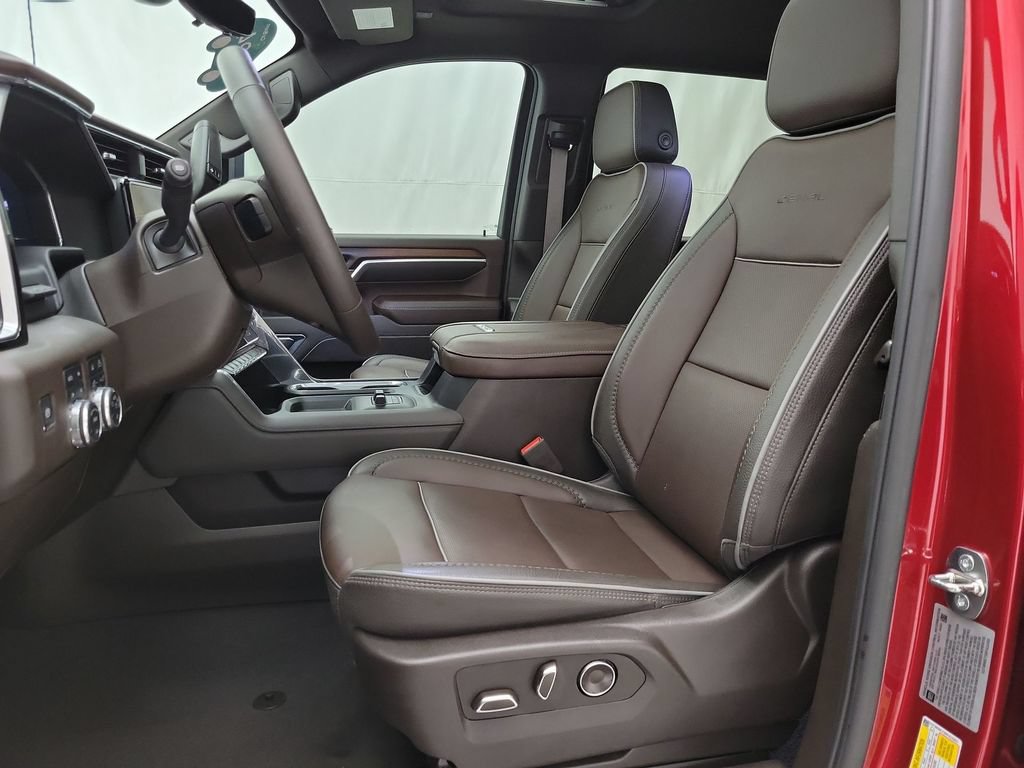Certified 2024 GMC Sierra 3500 Denali w/ Denali Reserve Package AWD/4WD image 9