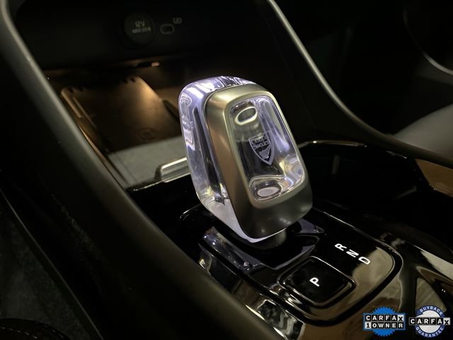 Used 2025 Volvo XC40 B5 Plus image 50