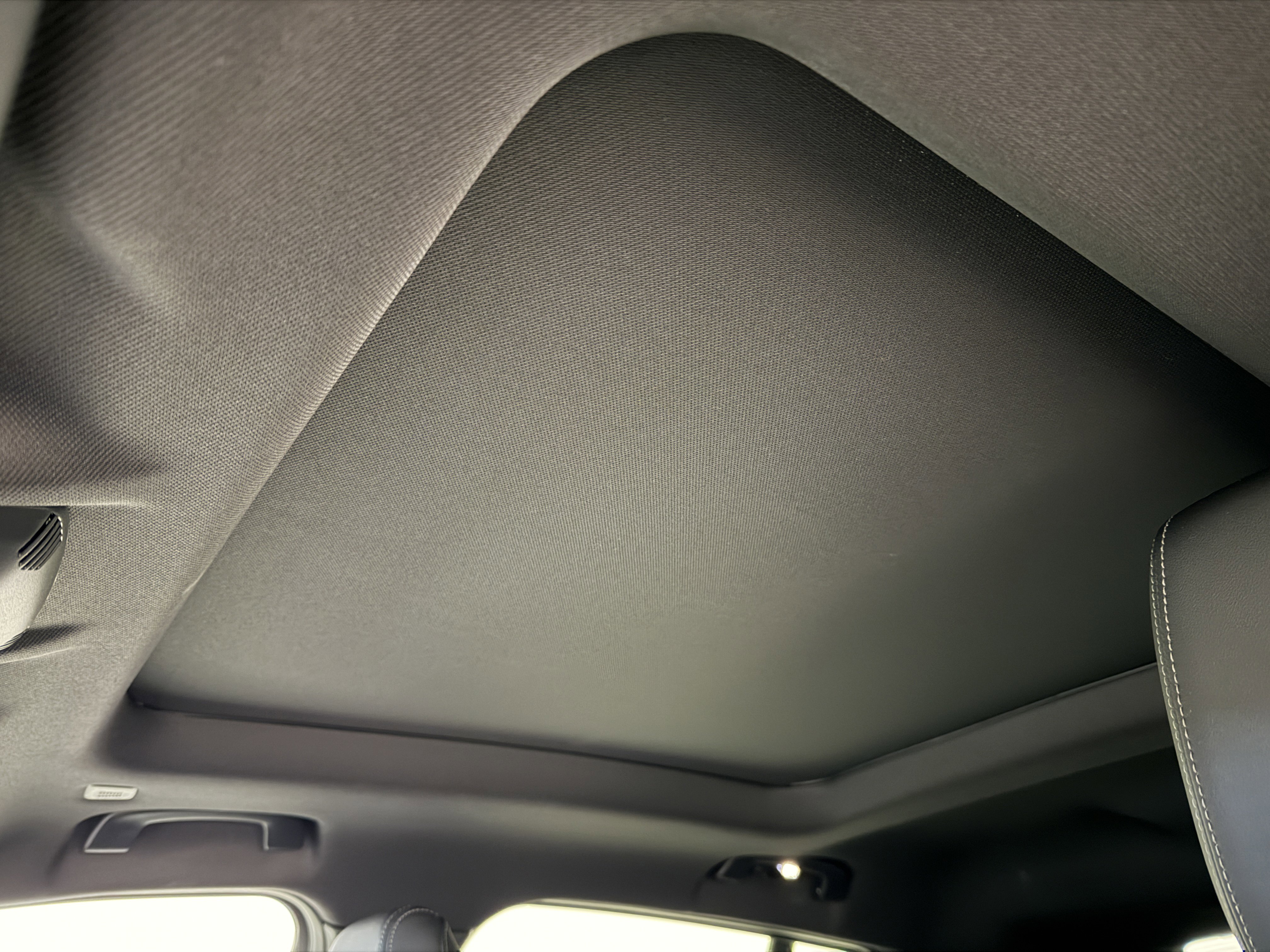 Used 2025 BMW X2 xDrive28i image 8