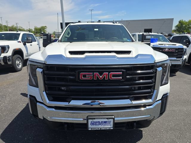 New 2026 GMC Sierra 3500 Pro w/ Convenience Package AWD/4WD image 8