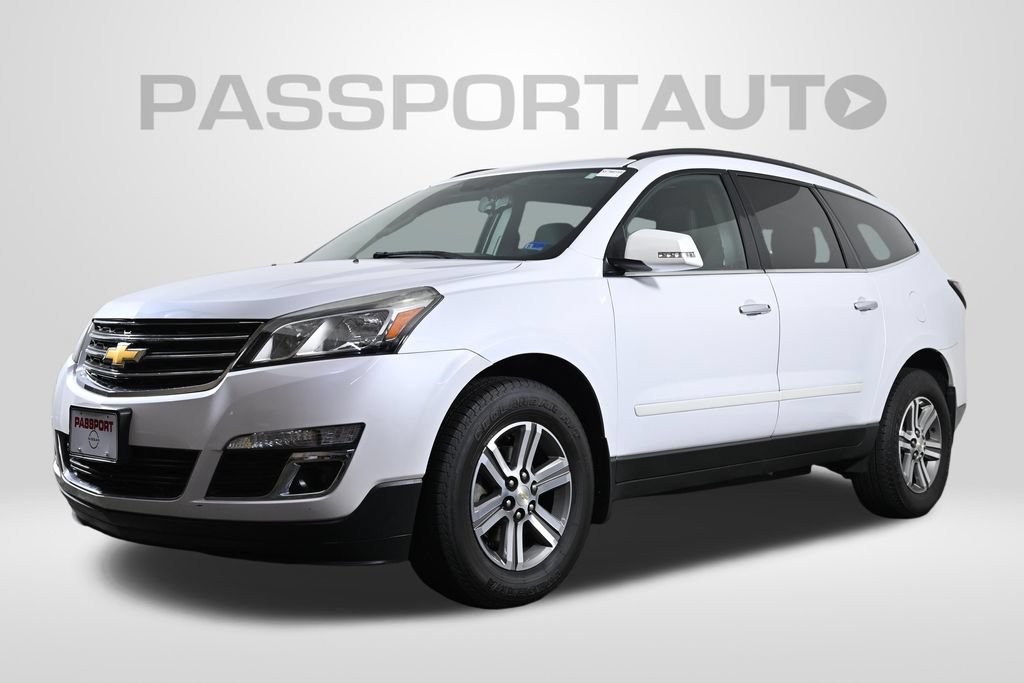 Used 2016 Chevrolet Traverse LT w/ Traveler's Package AWD/4WD image 1