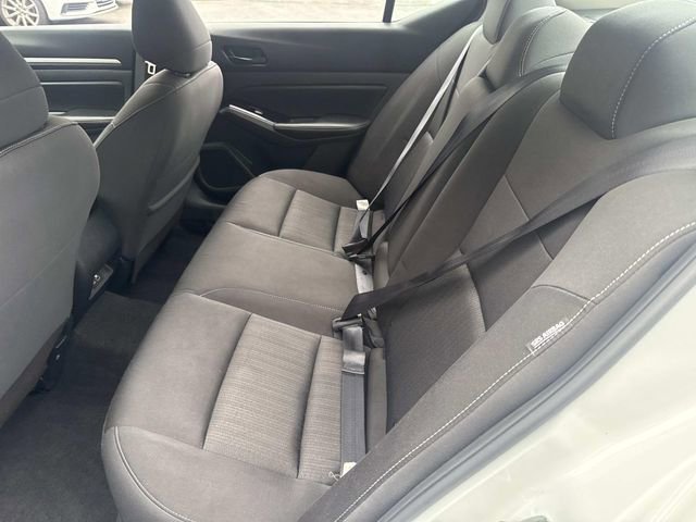 Used 2023 Nissan Altima 2.5 SV image 16