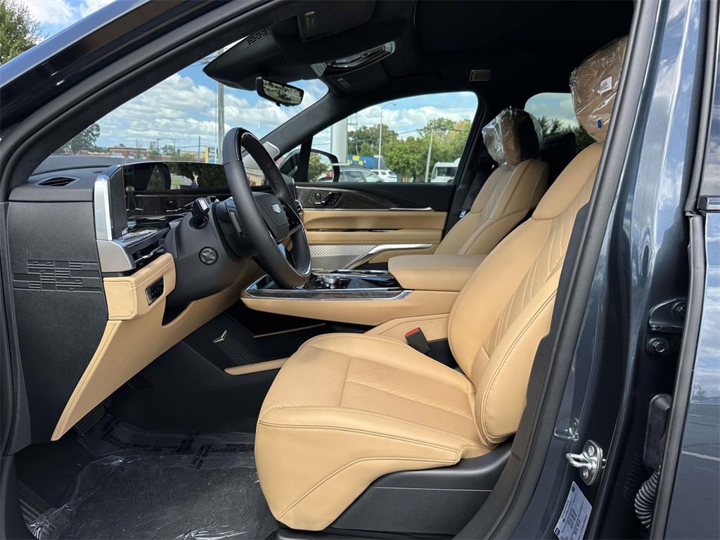New 2026 Cadillac Escalade IQ Sport 2 w/ LPO, ONYX Package image 17