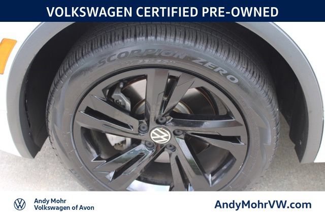 Used 2023 Volkswagen Tiguan SE R-Line FWD image 12