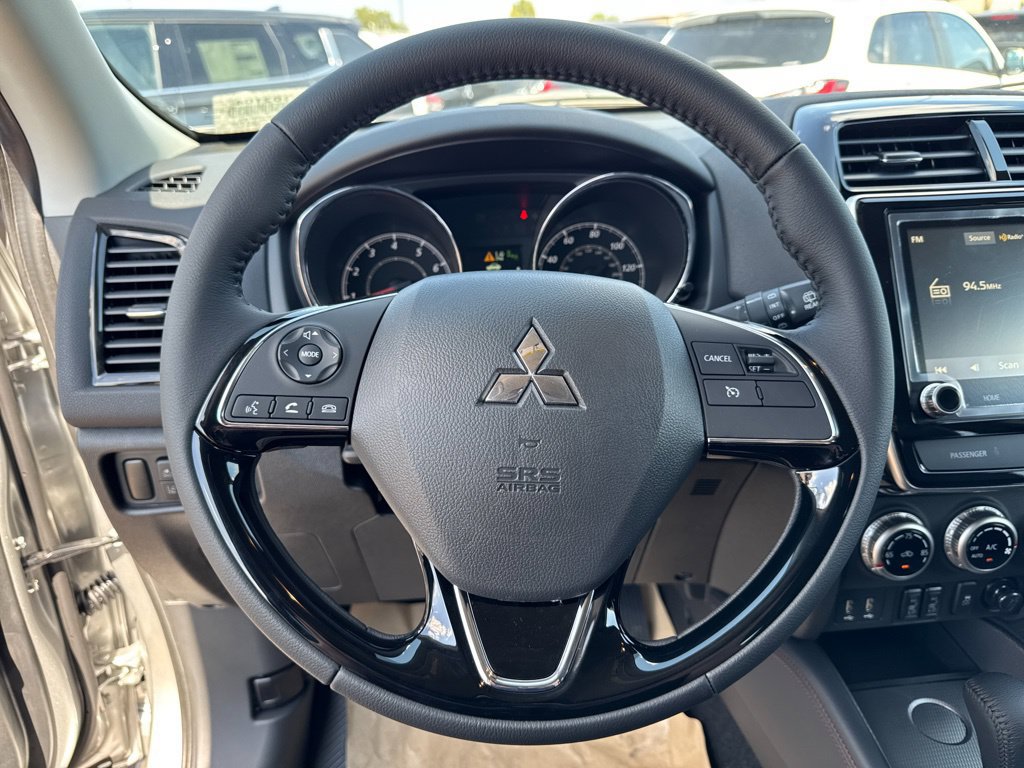 New 2027 Mitsubishi Outlander Sport SE FWD image 8
