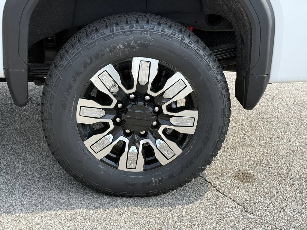 New 2026 GMC Sierra 2500 Denali AWD/4WD image 14