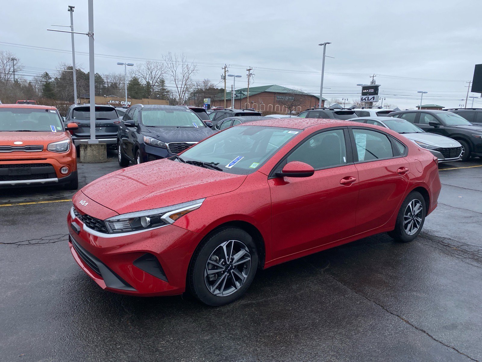 Certified 2023 Kia Forte LXS image 4