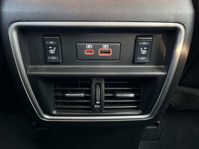 Used 2020 Nissan Murano SL w/ Moonroof Package image 21