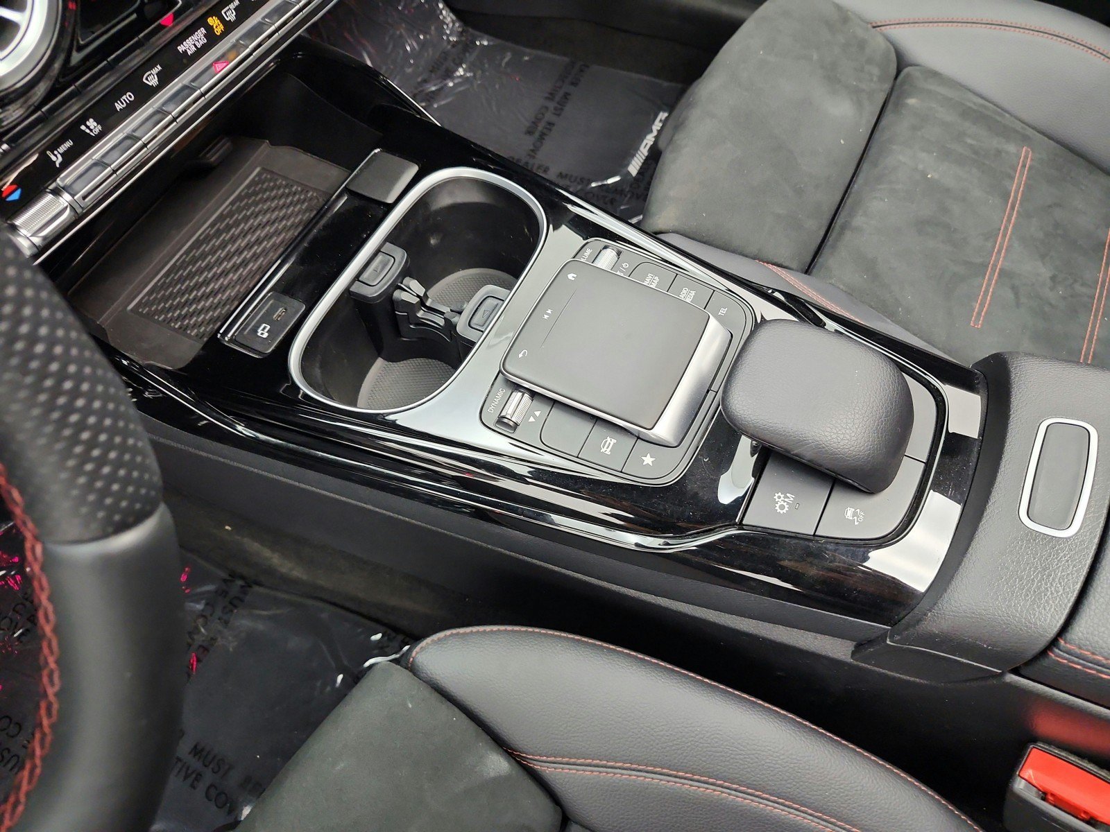 Used 2023 Mercedes-Benz CLA 35 AMG 4MATIC image 11