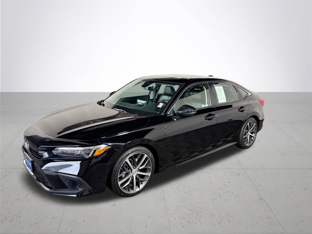Used 2024 Honda Civic Touring image 2