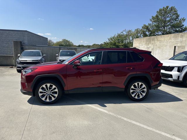 Used 2021 Toyota RAV4 XLE Premium FWD image 22