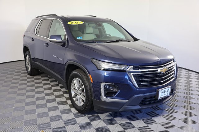 Used 2023 Chevrolet Traverse LT w/ LPO, Cargo Package