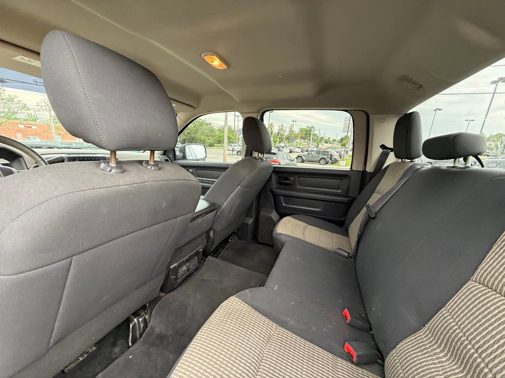 Used 2012 RAM 1500 Express w/ ST Popular Equipment Group AWD/4WD image 23