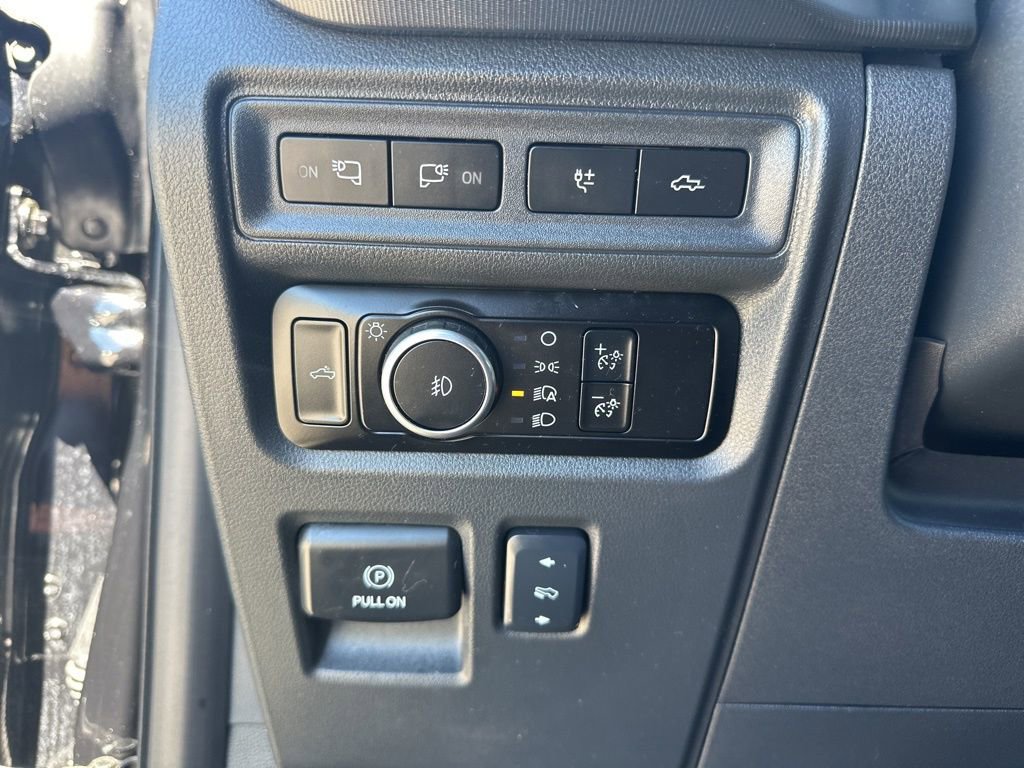 Used 2024 Ford F150 Platinum image 28