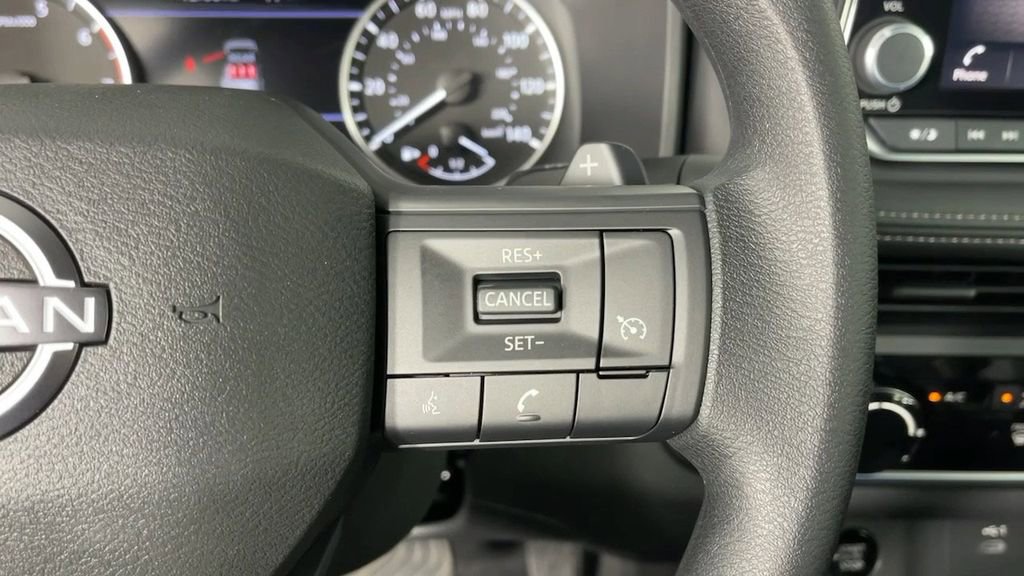 New 2025 Nissan Rogue S image 22