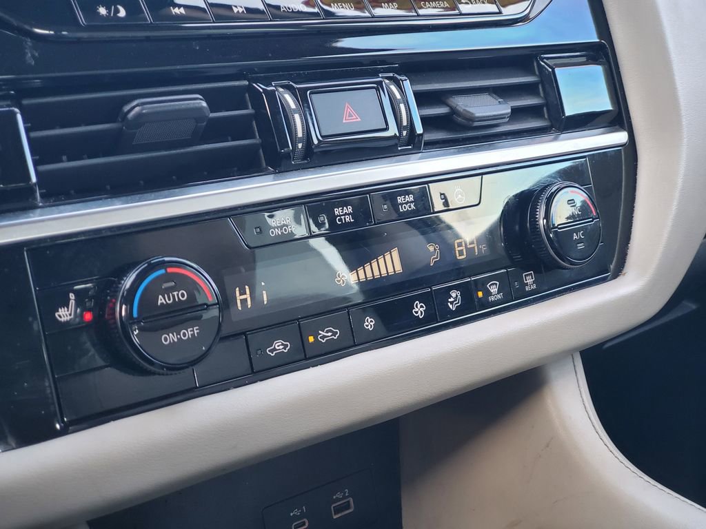 Used 2023 Nissan Pathfinder SL image 27