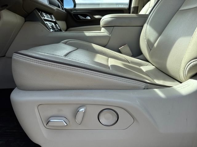 Used 2021 GMC Yukon Denali w/ Denali Premium Package image 15