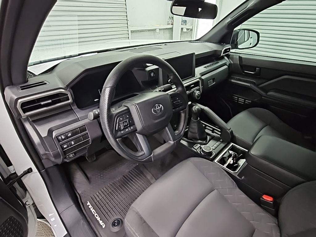 Used 2024 Toyota Tacoma SR image 12