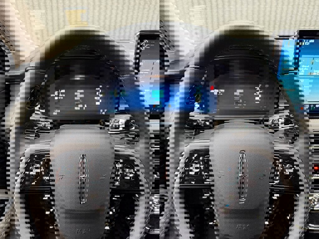 New 2026 Lincoln Corsair Premiere image 35