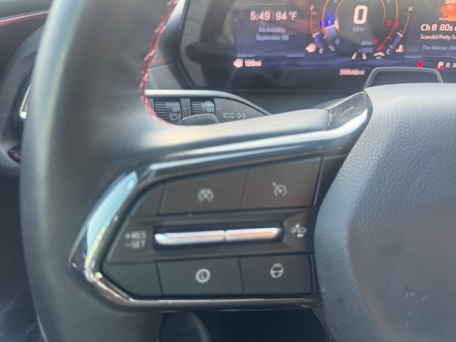 Used 2025 Chevrolet Traverse RS FWD image 21