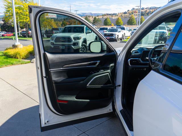 Certified 2025 Kia Telluride EX X-Line image 18