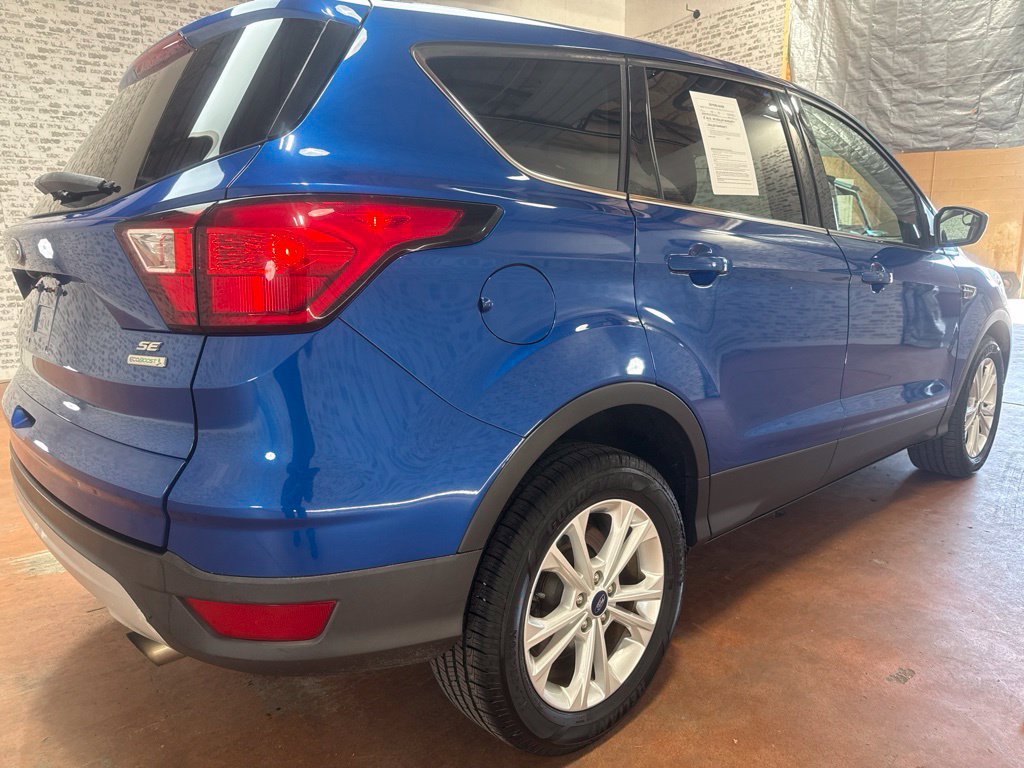 Used 2019 Ford Escape SE FWD image 7
