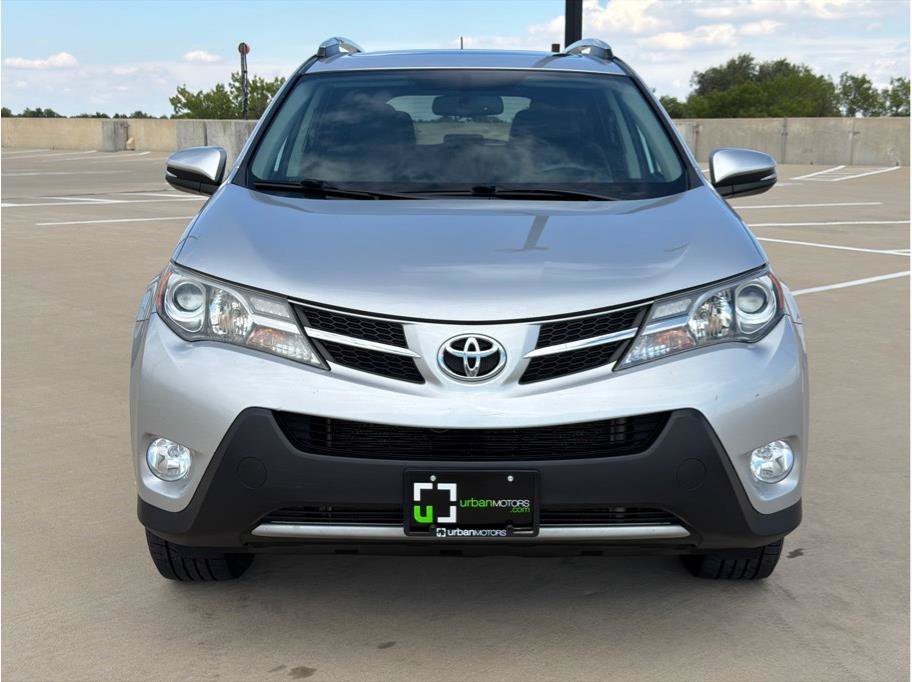 Used 2015 Toyota RAV4 Limited AWD/4WD image 2