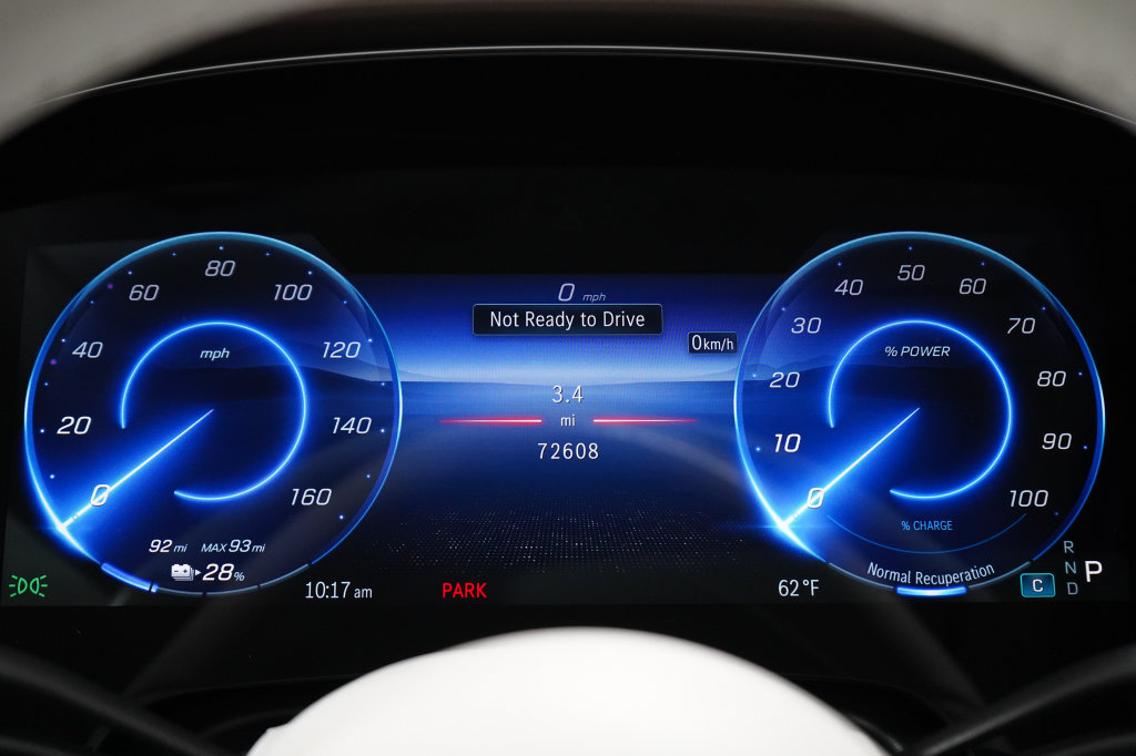 Used 2023 Mercedes-Benz EQS 580 4MATIC Sedan image 18