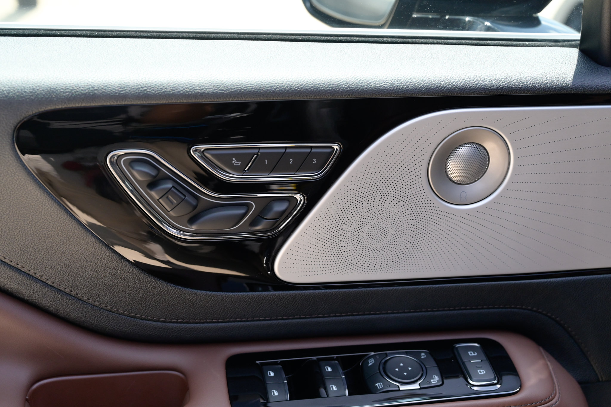 Used 2026 Lincoln Aviator Reserve AWD/4WD image 20