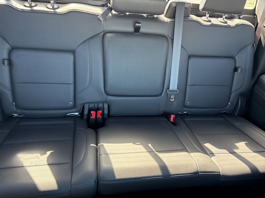 Used 2024 GMC Sierra 1500 SLT w/ SLT Premium Package image 10