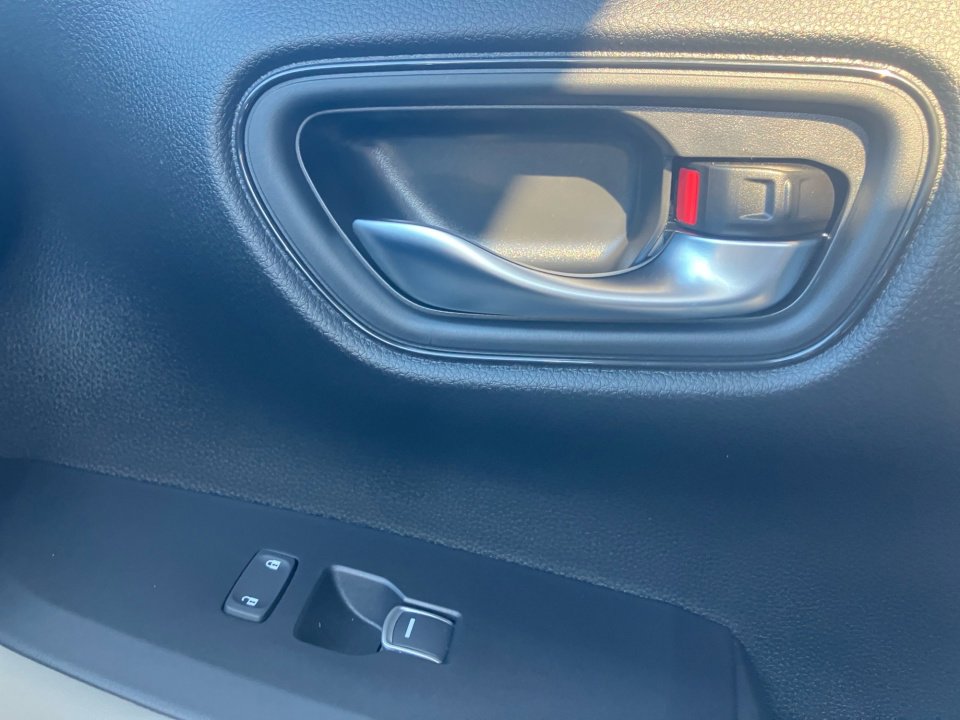 Certified 2026 Honda HR-V EX-L image 34