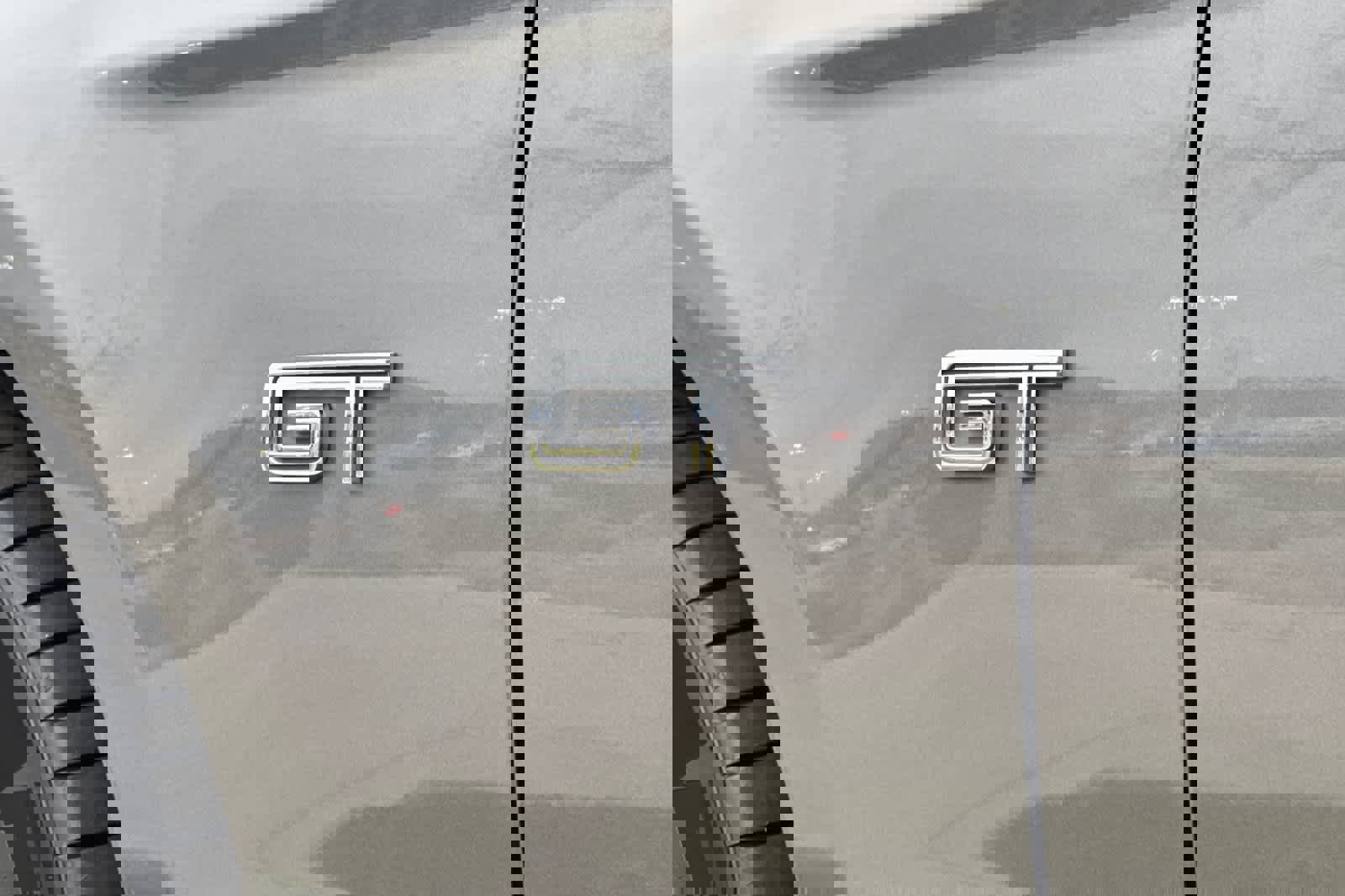 Used 2010 Ford Mustang GT image 25