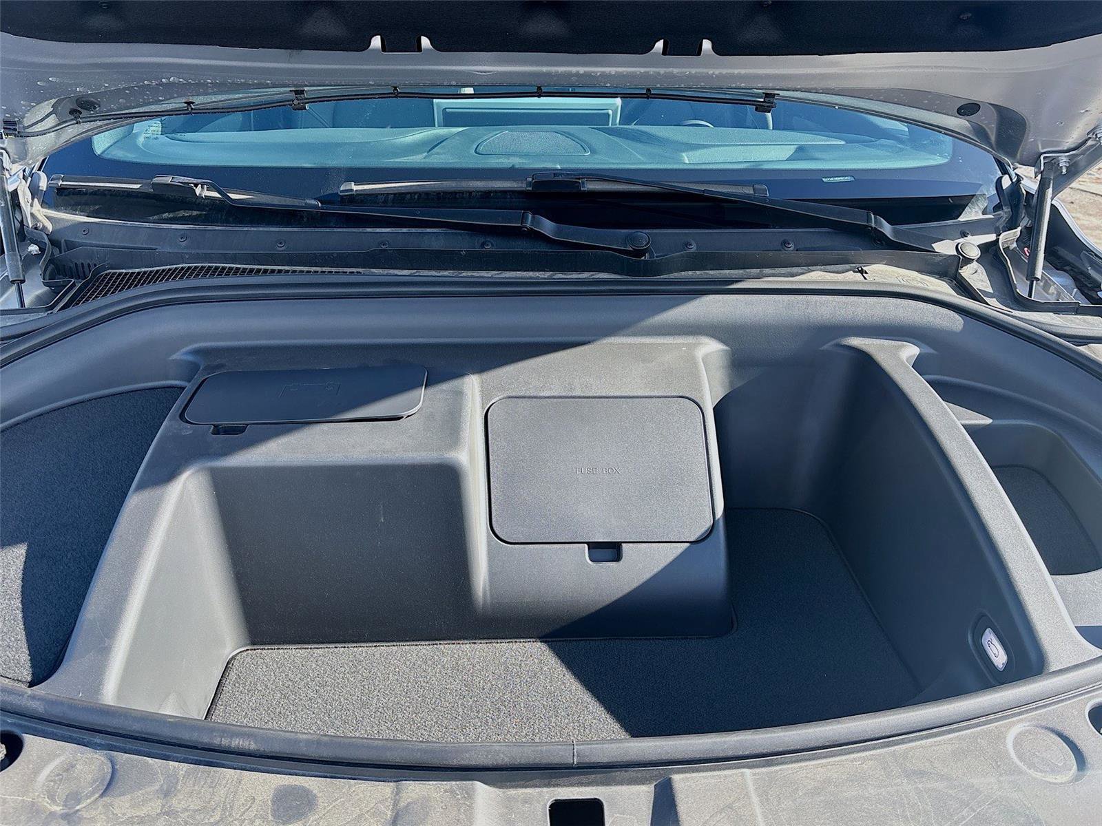 New 2025 VinFast VF 8 Plus image 31