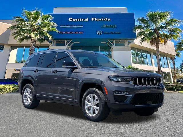 Certified 2023 Jeep Grand Cherokee Limited w/ Luxury Tech Group II RWD image 2